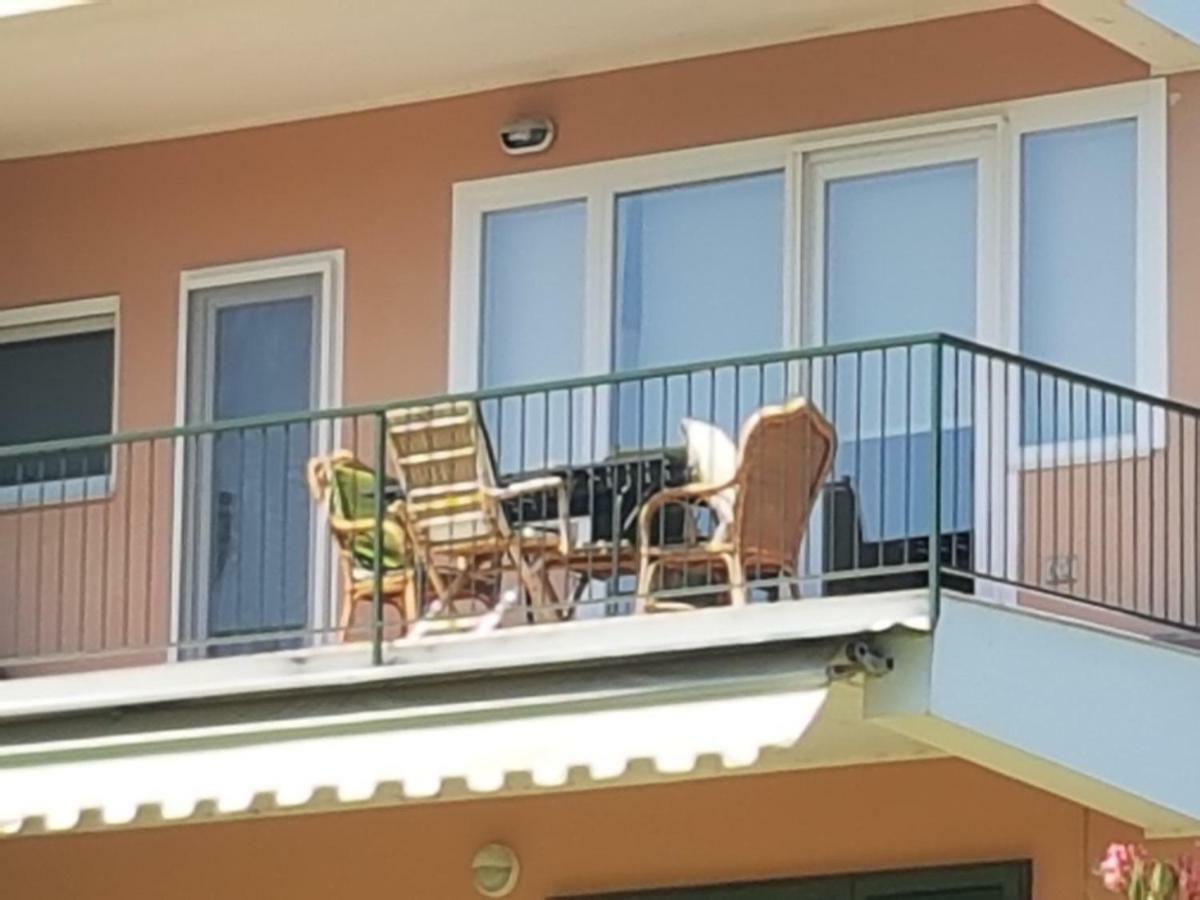 Casa Di Ludovica Apartment Manerba del Garda Exterior photo